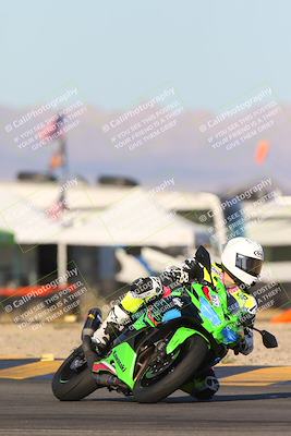 media/Dec-05-2024-Racers Edge (Thu) [[e102e0690b]]/3-B Group/Session 5 (Turn 16)/